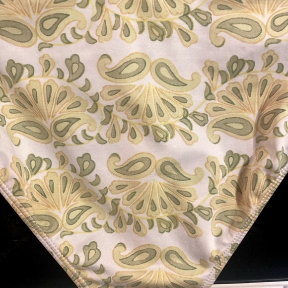 “CALYPSO ST. BARTH” String Bikini - Picture 12 of 14